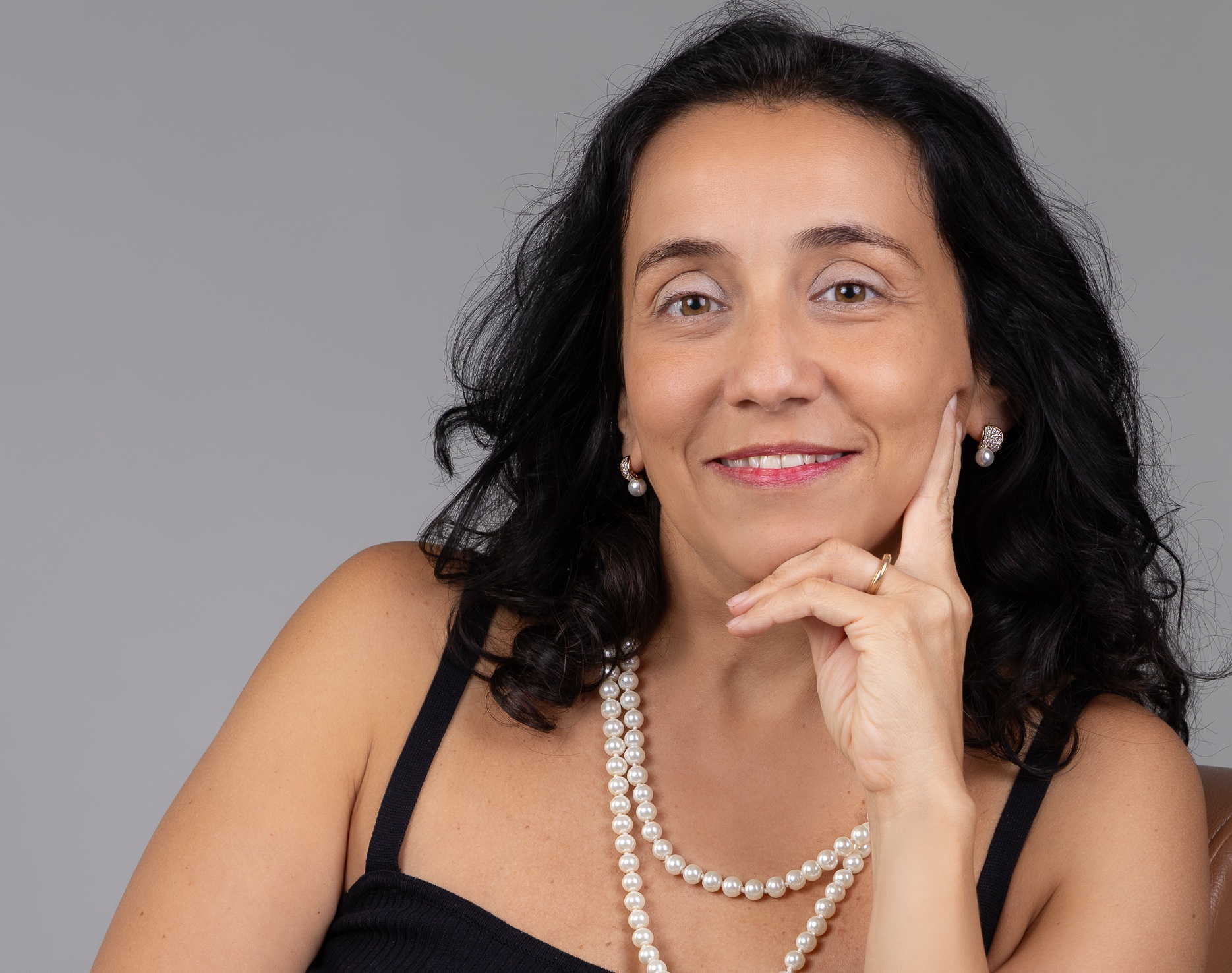 Em livro, psicóloga propõe ferramentas práticas para alinhar sucesso e saúde mental no mundo corporativo